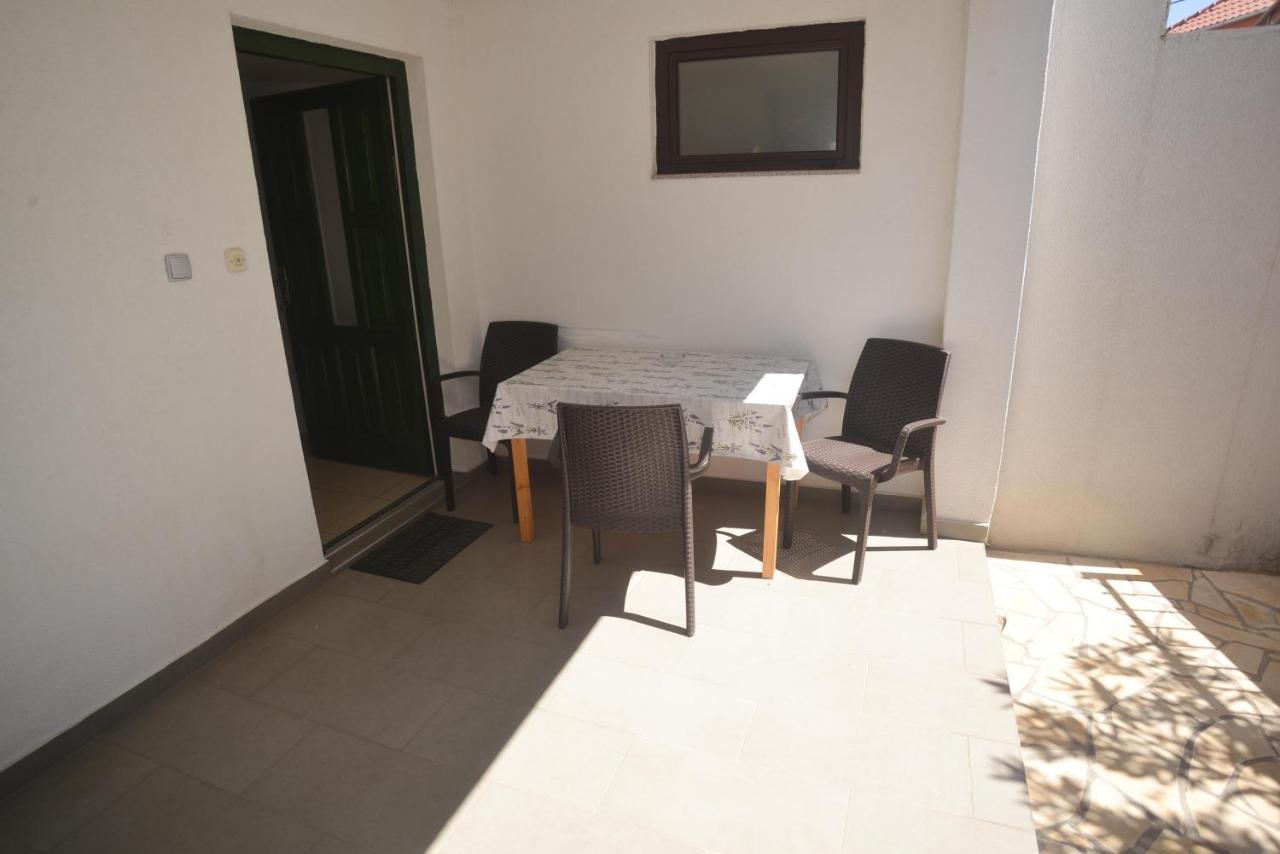 Apartment Ante Biograd Na Moru Exteriör bild