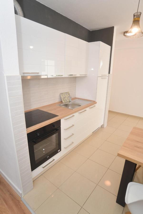 Apartment Ante Biograd Na Moru Exteriör bild