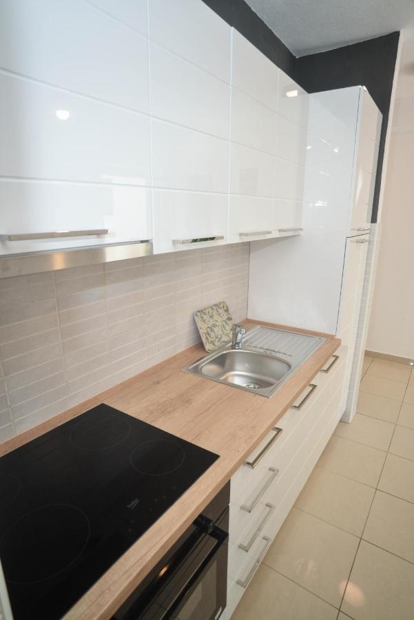 Apartment Ante Biograd Na Moru Exteriör bild